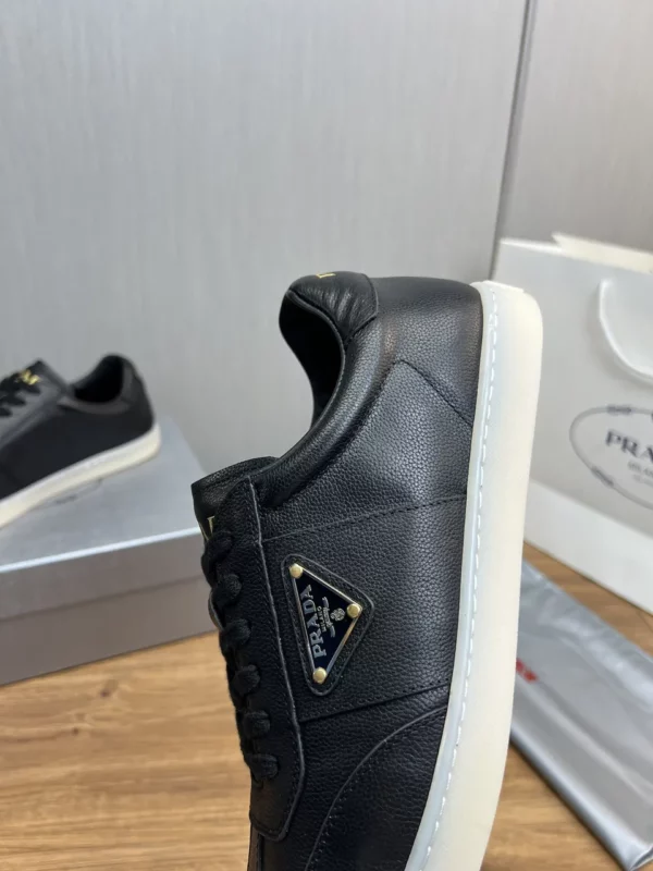 Prada shoes - Replica shoes