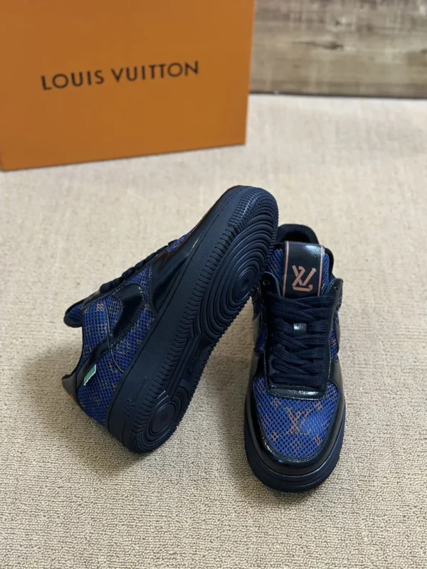 Louis Vuitton shoes - rep shoes