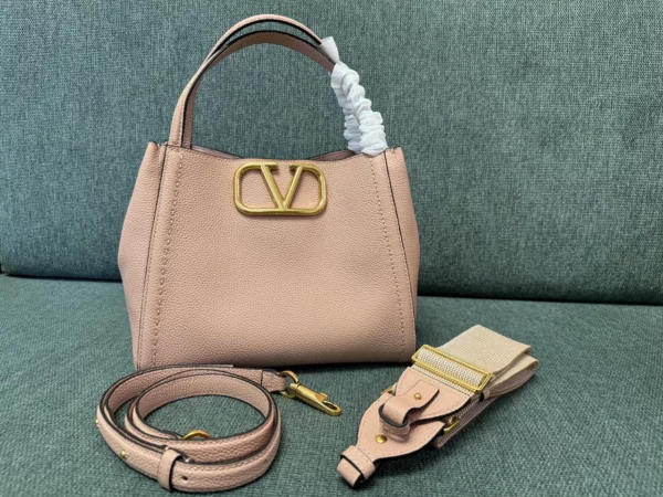 Valentino bag - replica bags