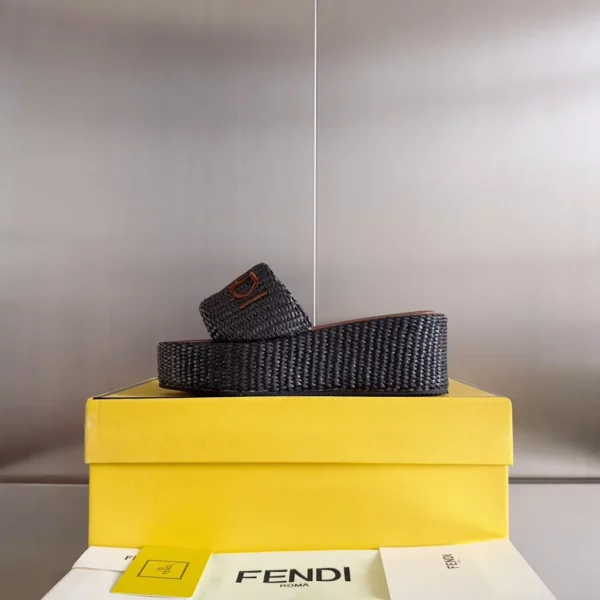 Fendi shoes - Replica shoes