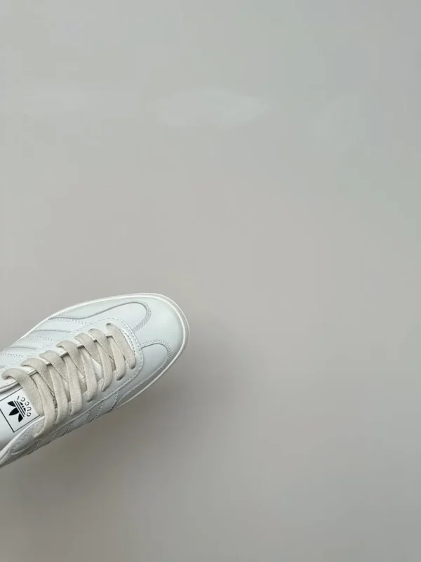 Gucci shoes - rep shoes