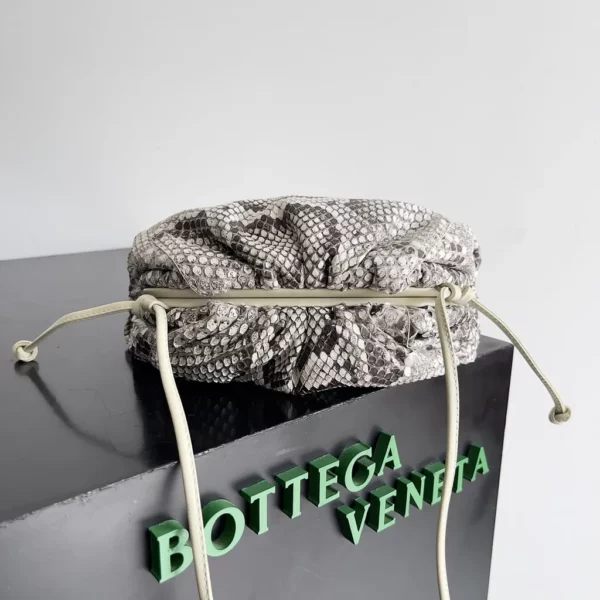 Bottega Veneta bag - replica bags