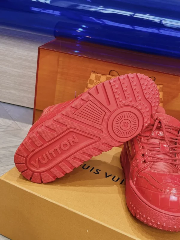 Louis Vuitton shoes - rep shoes