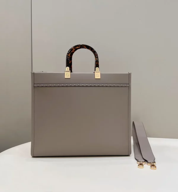 Fendi bag - rep bags