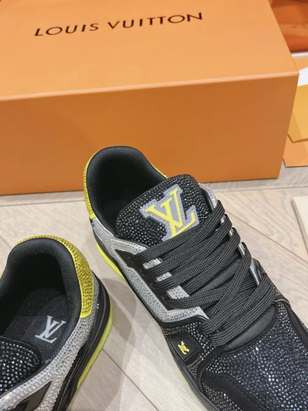 Louis Vuitton shoes - rep shoes