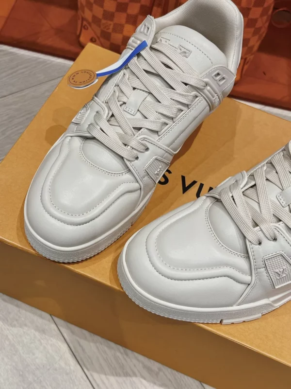 Louis Vuitton shoes - rep shoes