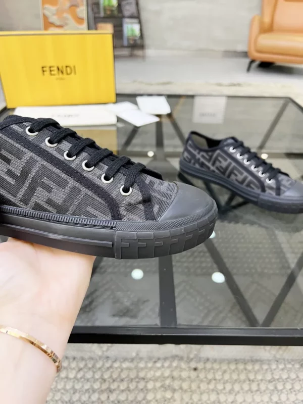 Fendi shoes - Replica shoes