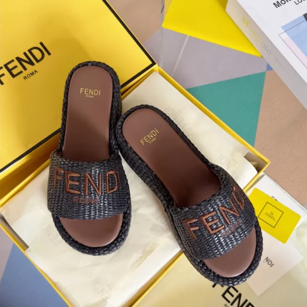 Fendi shoes - Replica shoes