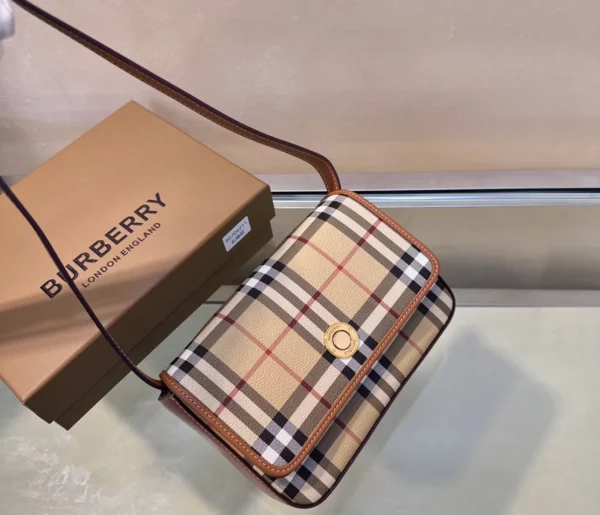 Burberry bag - replica bags