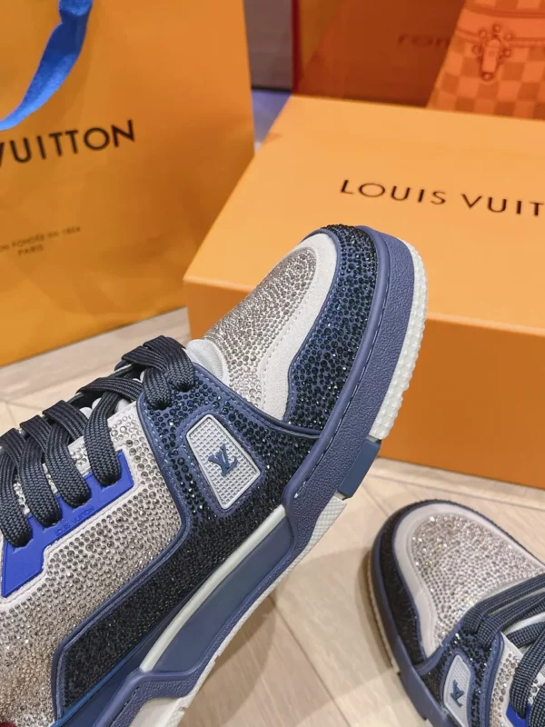 Louis Vuitton shoes - rep shoes