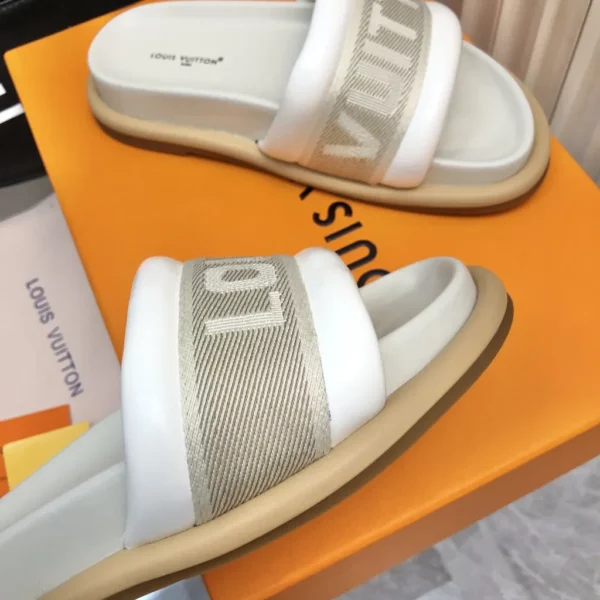 Louis Vuitton shoes - rep shoes