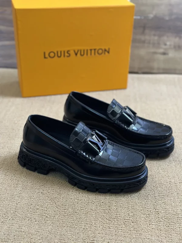 Louis Vuitton shoes - rep shoes