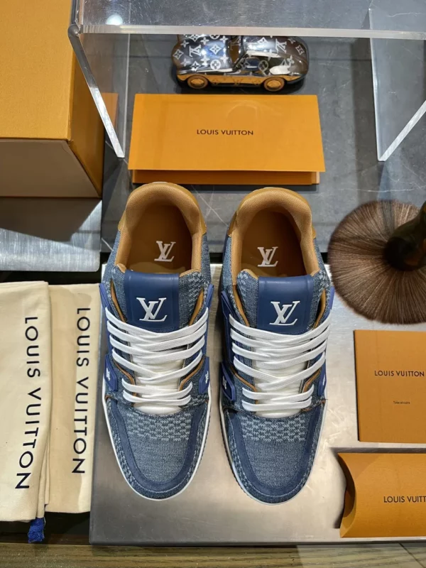 Louis Vuitton shoes - rep shoes