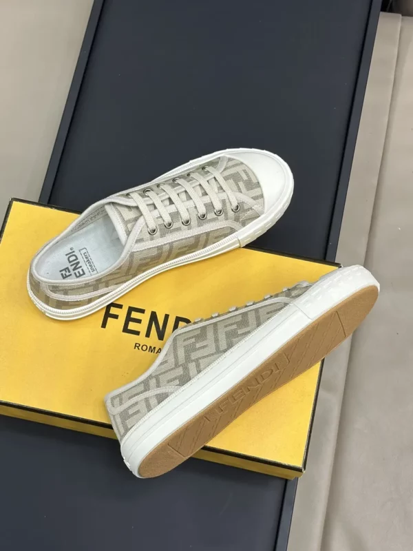 Fendi shoes - Replica shoes