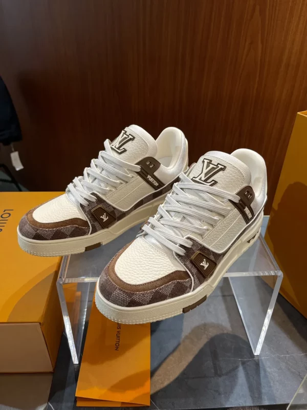 Louis Vuitton shoes - rep shoes