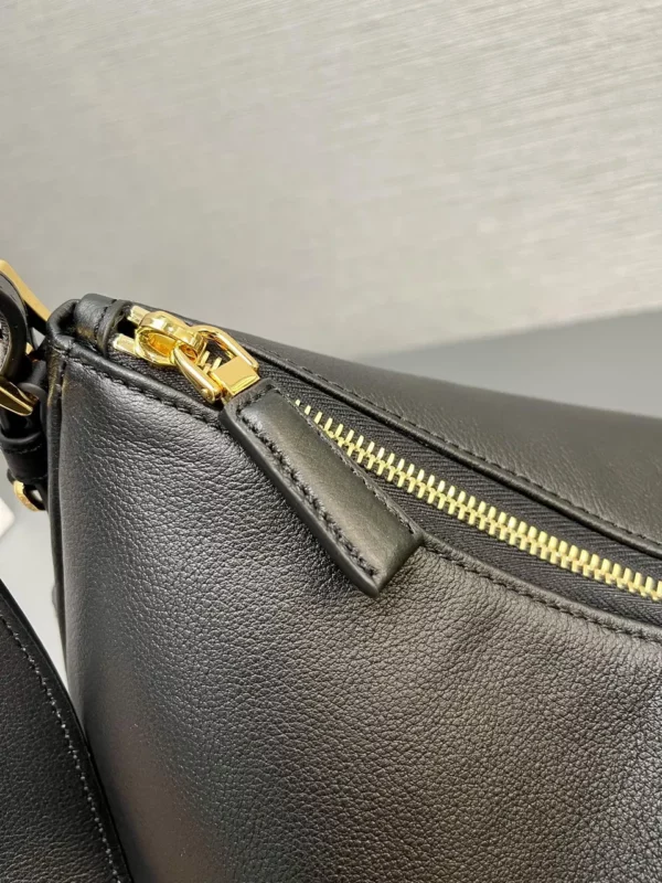 Prada bag - replica bags