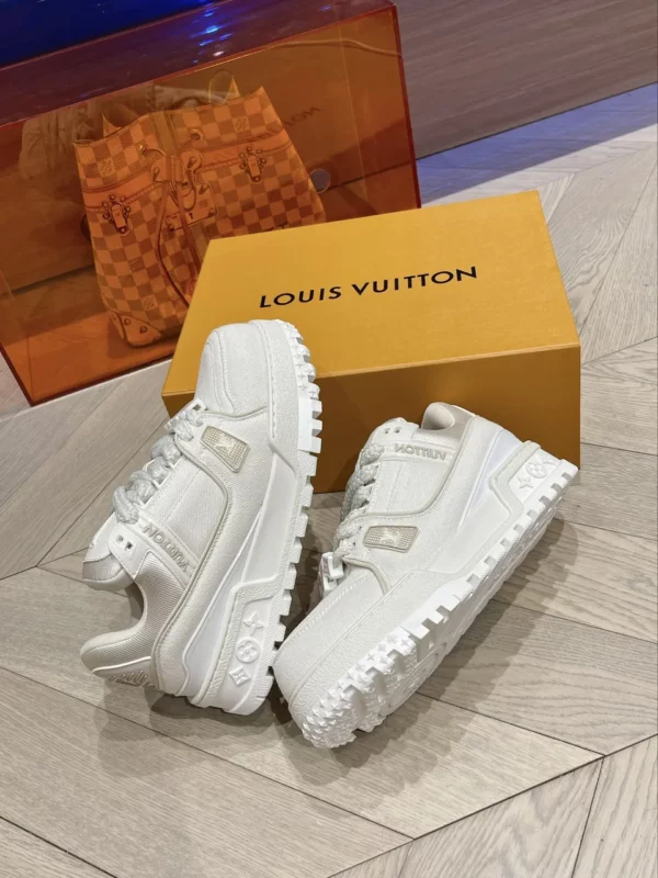 Louis Vuitton shoes - rep shoes