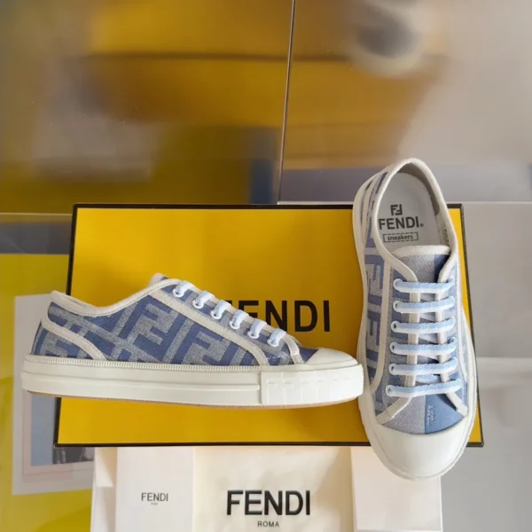 Fendi shoes - Replica shoes