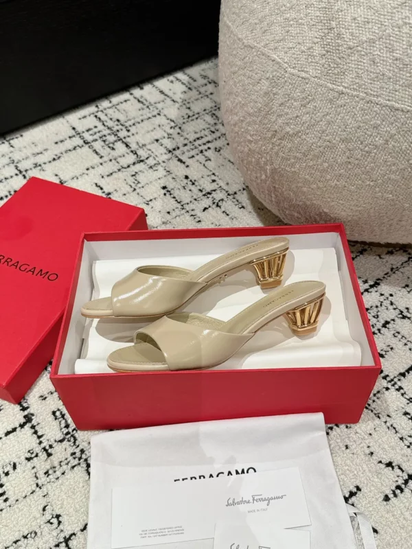 Ferragamo shoes - rep shoes