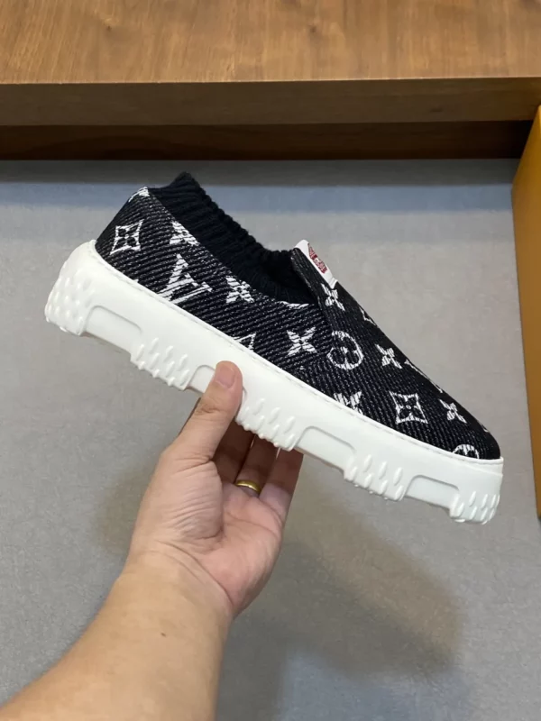 Louis Vuitton shoes - rep shoes