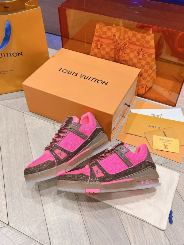 Louis Vuitton shoes - rep shoes