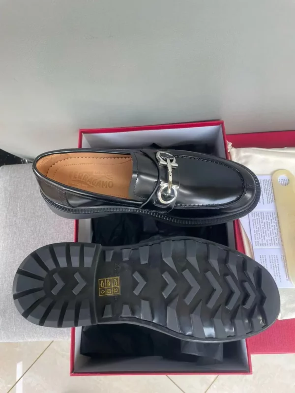 Ferragamo shoes - rep shoes