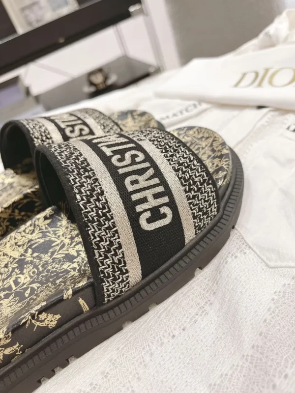 Dior shoes - rep shoes