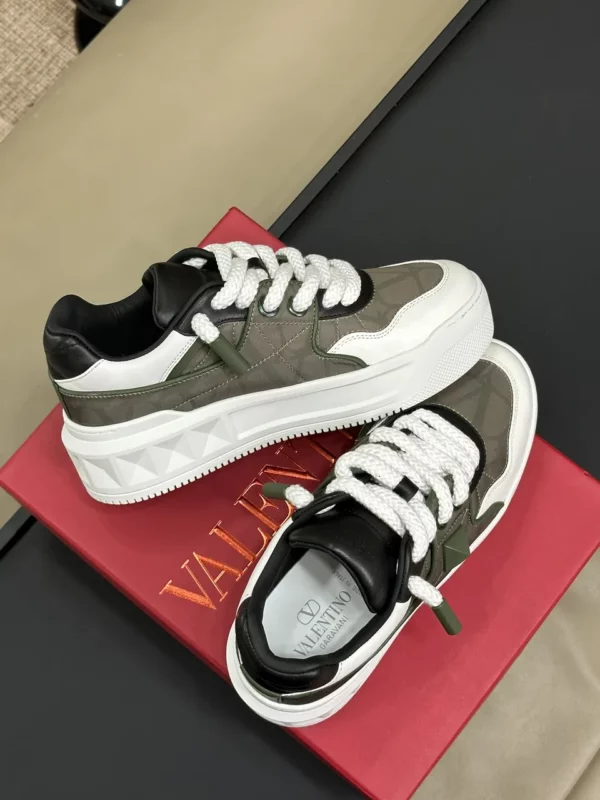 Valentino shoes - rep shoes