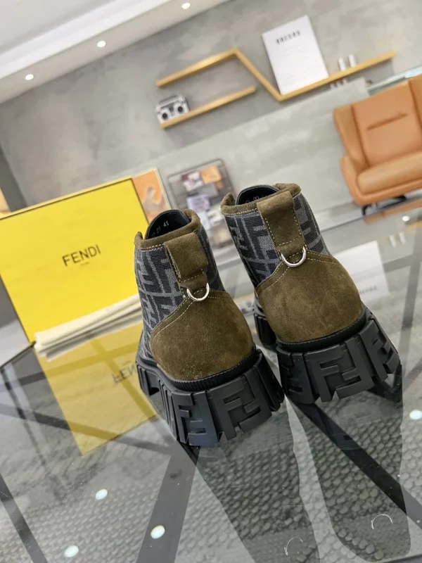 Fendi shoes - Replica shoes