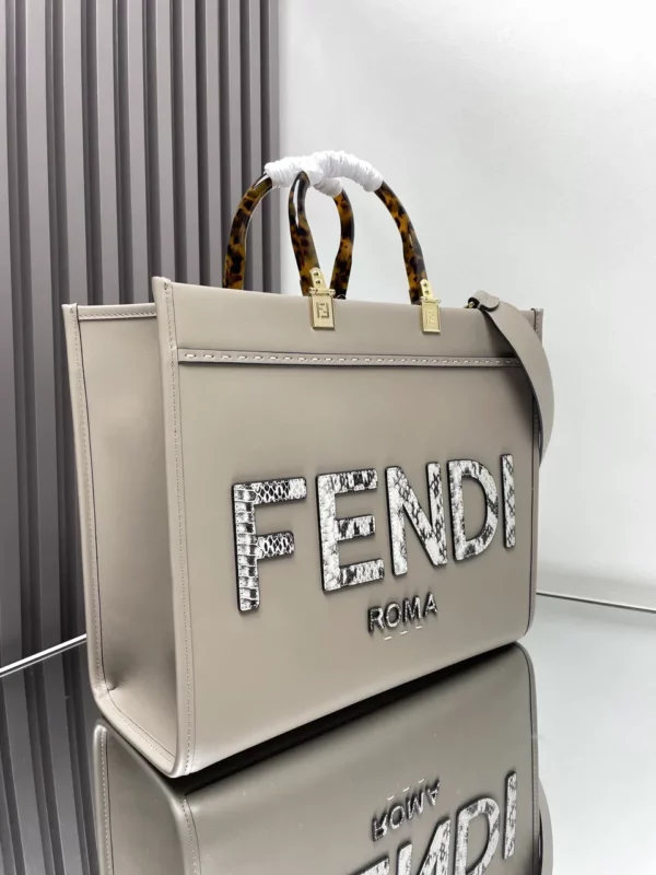 Fendi bag - rep bags