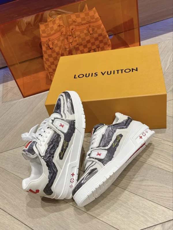 Louis Vuitton shoes - rep shoes