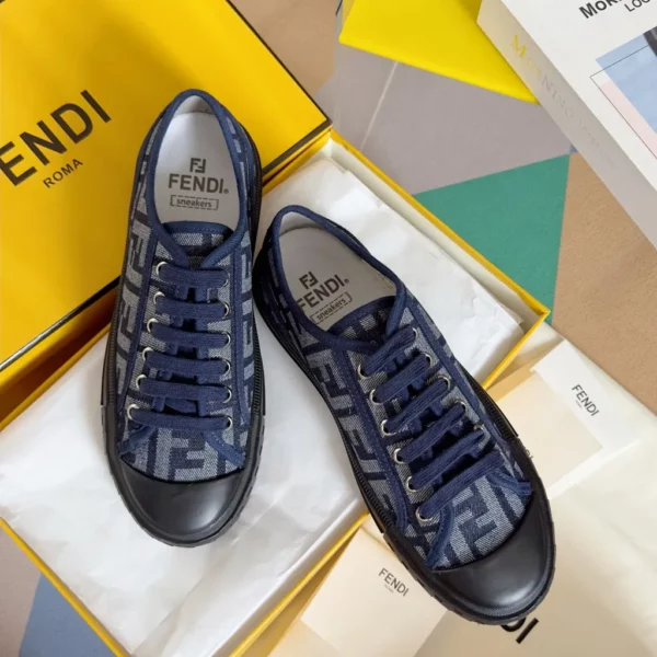 Fendi shoes - Replica shoes