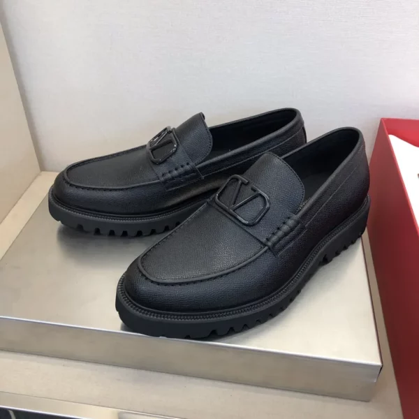 Valentino shoes - rep shoes