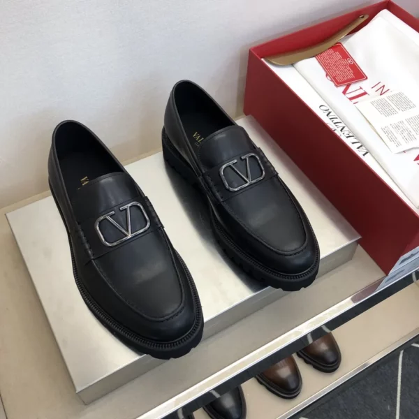 Valentino shoes - rep shoes