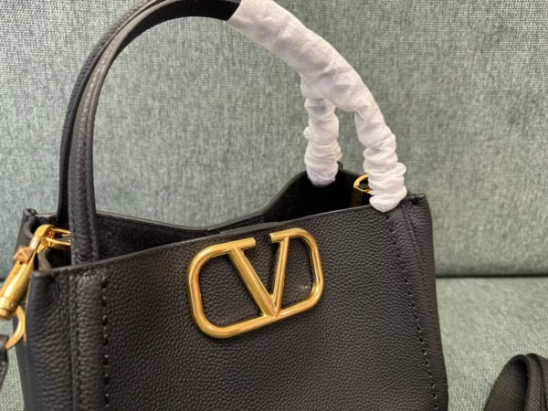 Valentino bag - replica bags