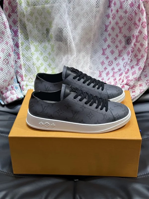 Louis Vuitton shoes - rep shoes