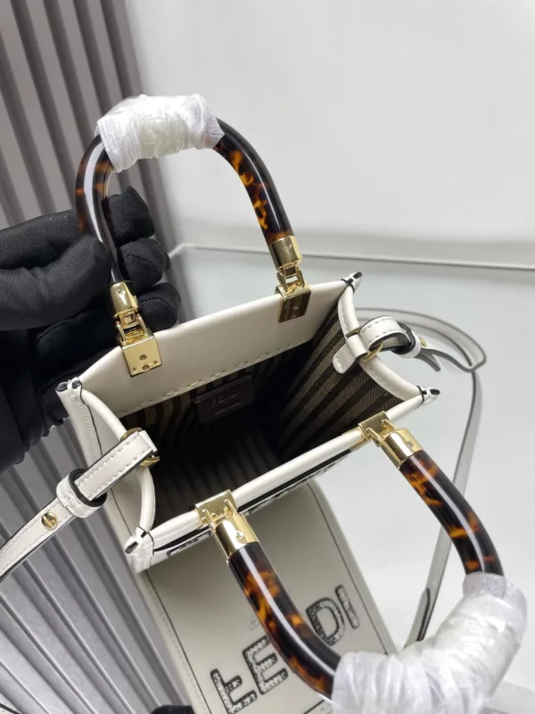 Fendi bag - rep bags