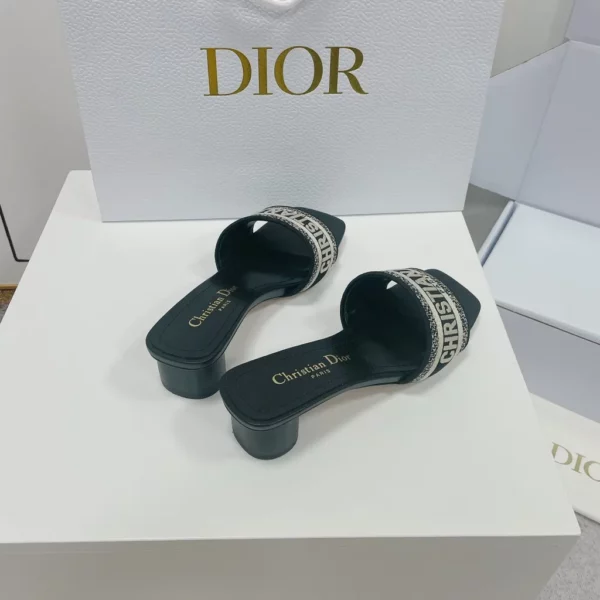 Dior shoes - rep shoes