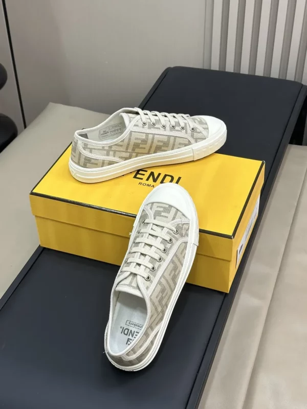 Fendi shoes - Replica shoes