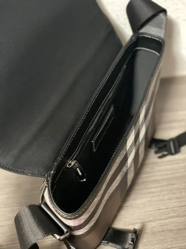 Burberry bag - replica bags