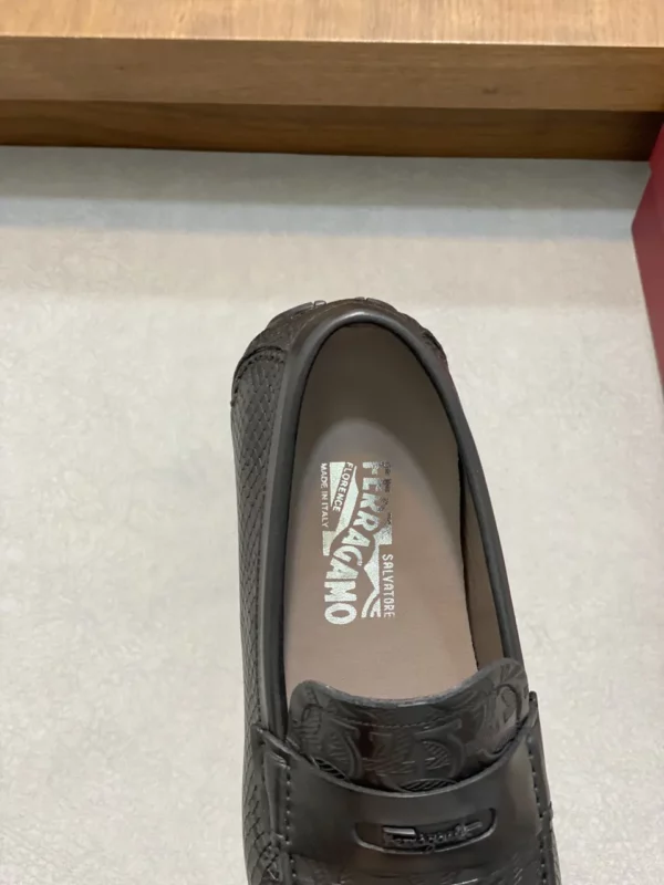 Ferragamo shoes - rep shoes