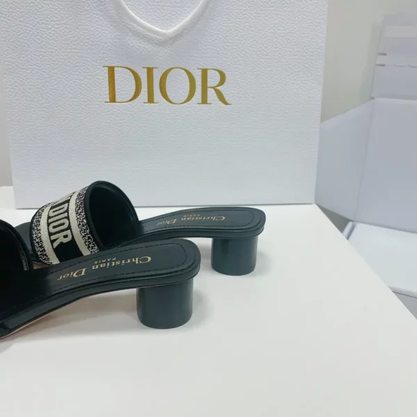 Dior shoes - rep shoes