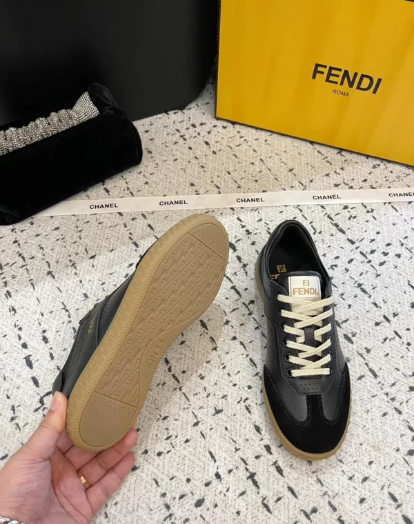 Fendi shoes - Replica shoes