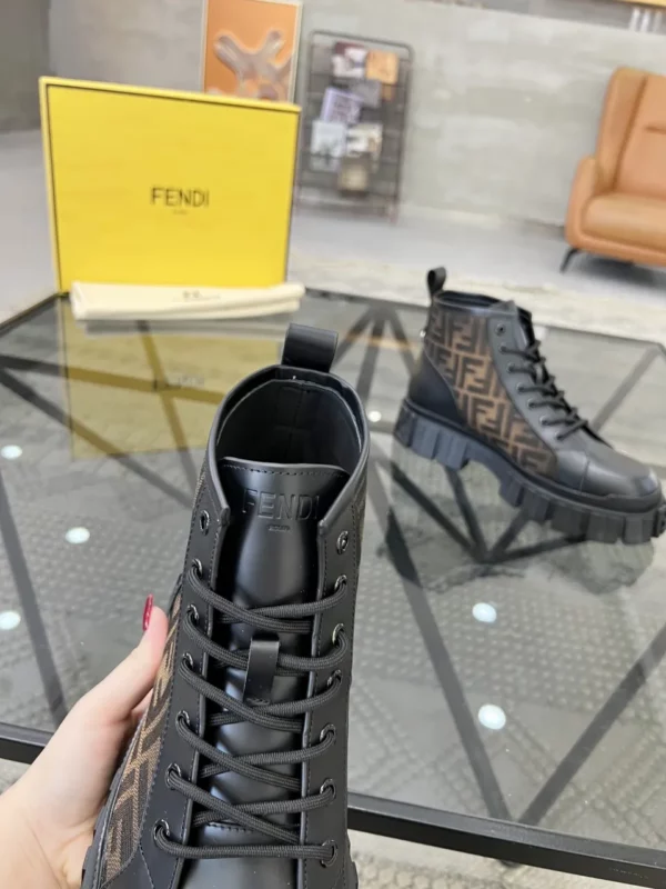 Fendi shoes - Replica shoes