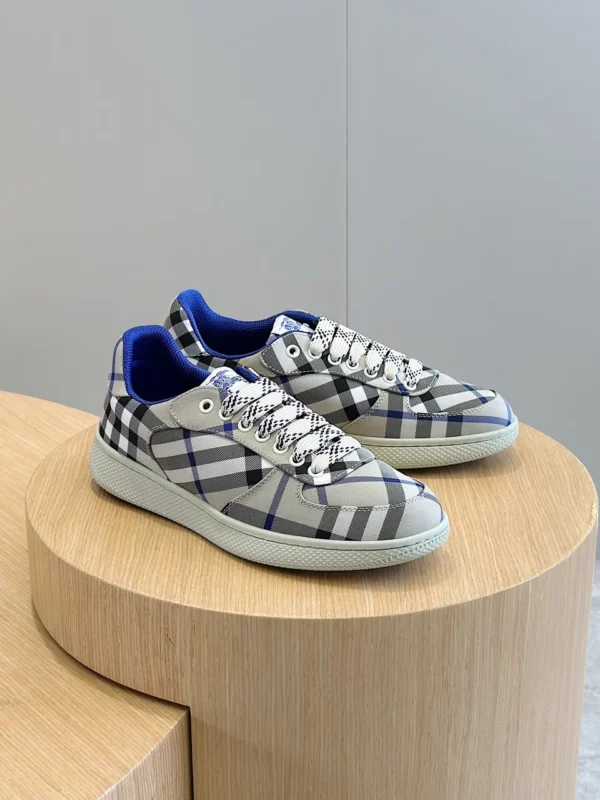 Burberry shoes - rep shoes