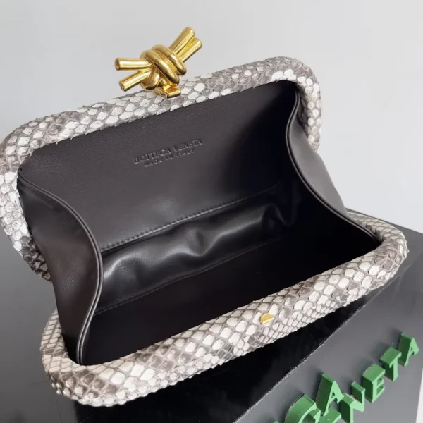 Bottega Veneta bag - replica bags