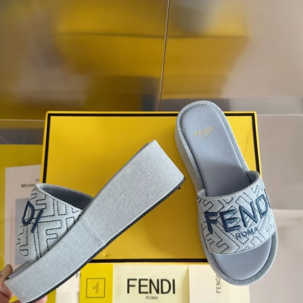 Fendi shoes - Replica shoes