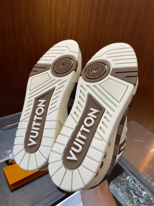 Louis Vuitton shoes - rep shoes