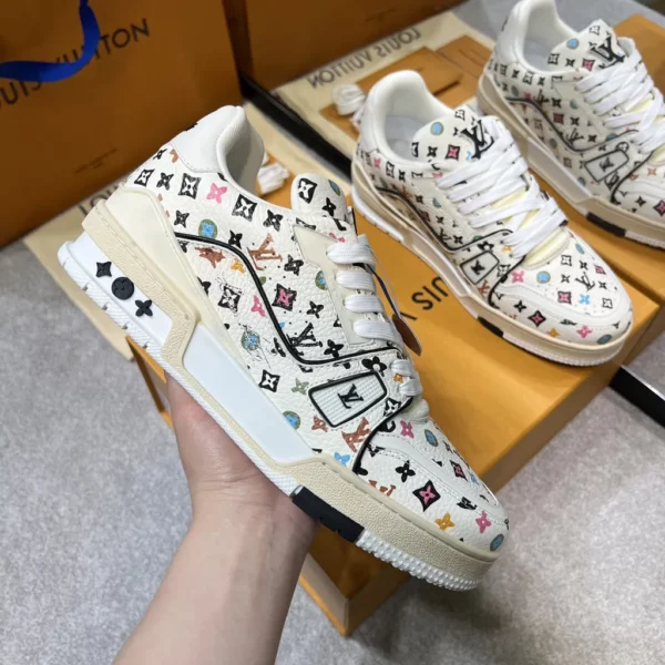 Louis Vuitton shoes - rep shoes