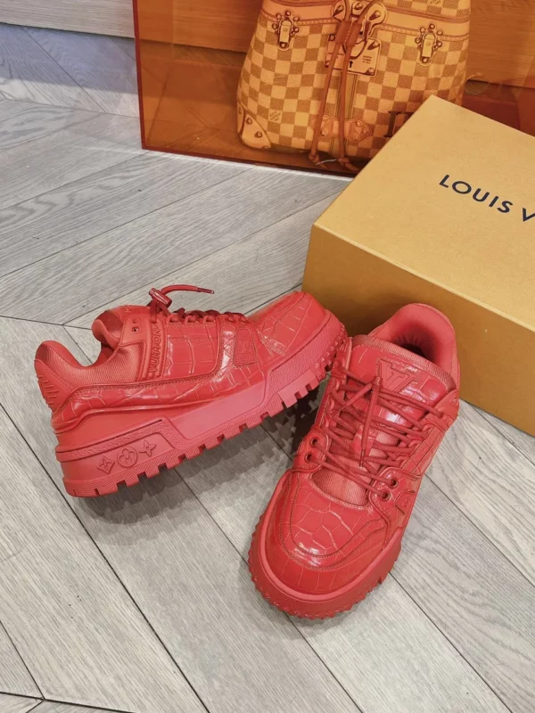 Louis Vuitton shoes - rep shoes